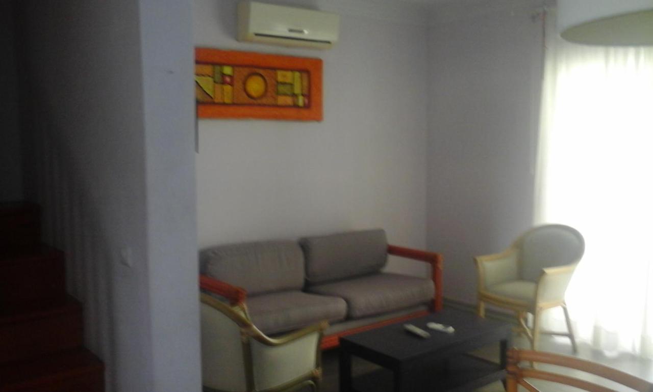 Residencial Las Palmeras De Willy Boca Chica Buitenkant foto