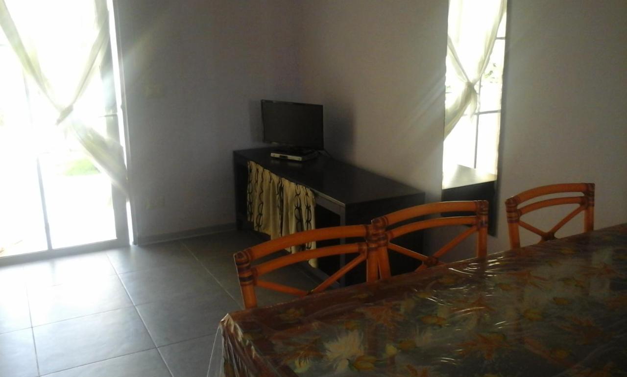 Residencial Las Palmeras De Willy Boca Chica Buitenkant foto
